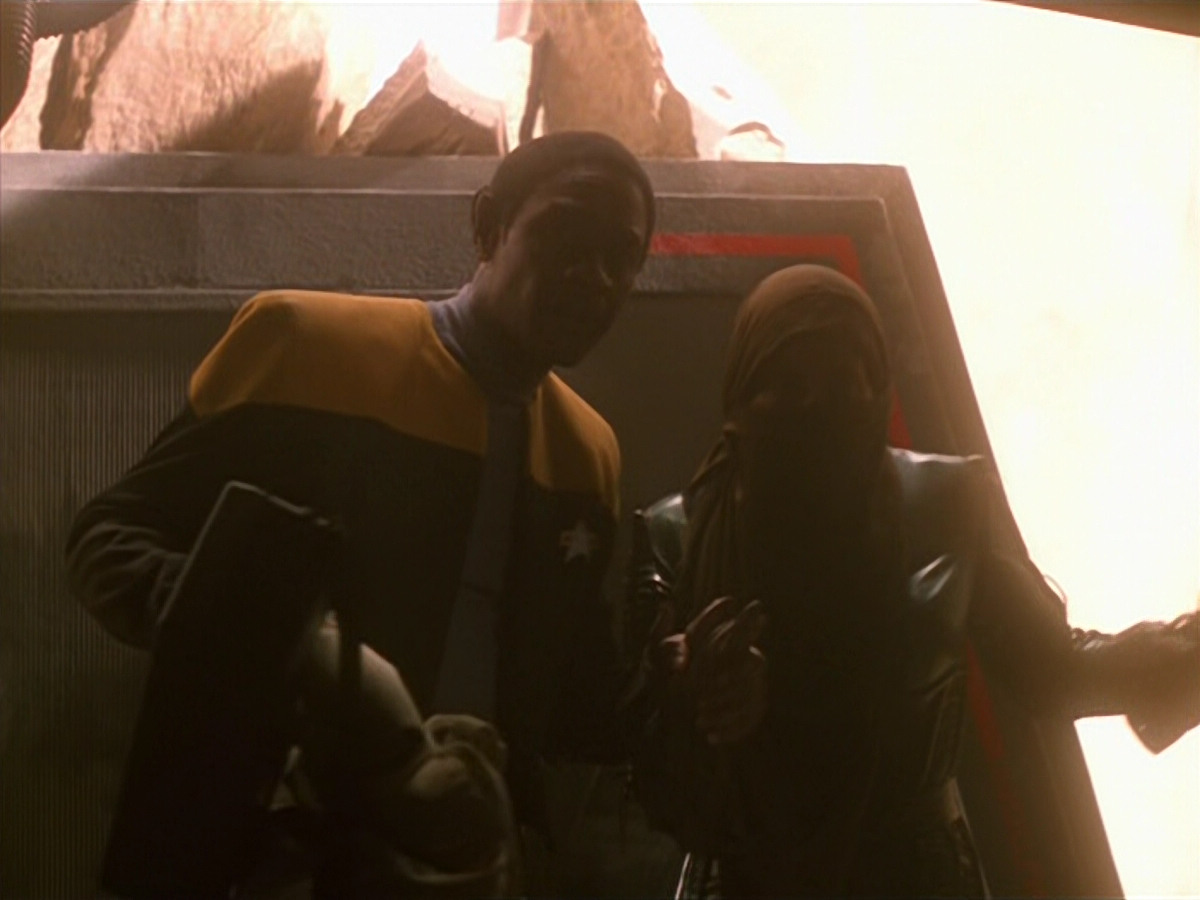 extant_StarTrek_VOY_5x13-Gravity_00835.jpg