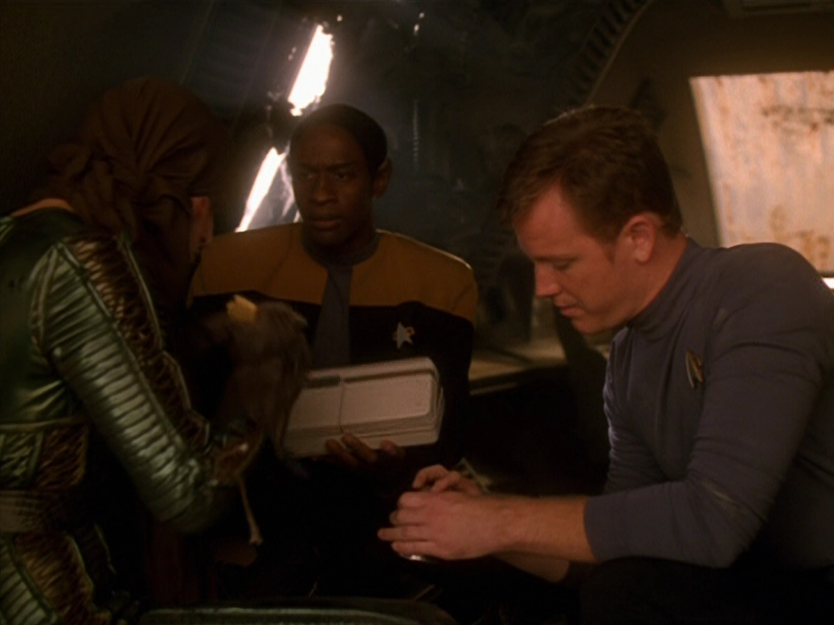 extant_StarTrek_VOY_5x13-Gravity_00903.jpg