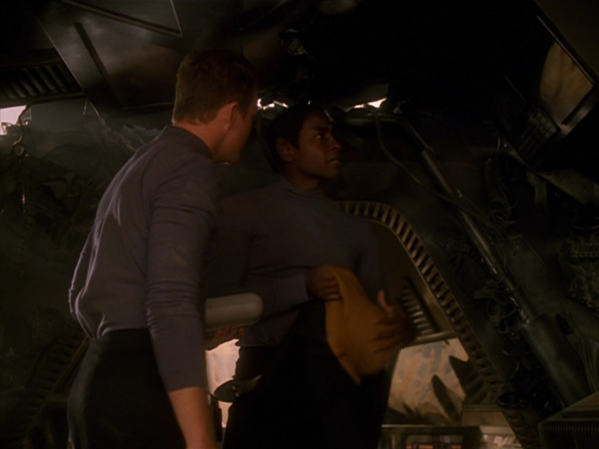 extant_StarTrek_VOY_5x13-Gravity_00955.jpg