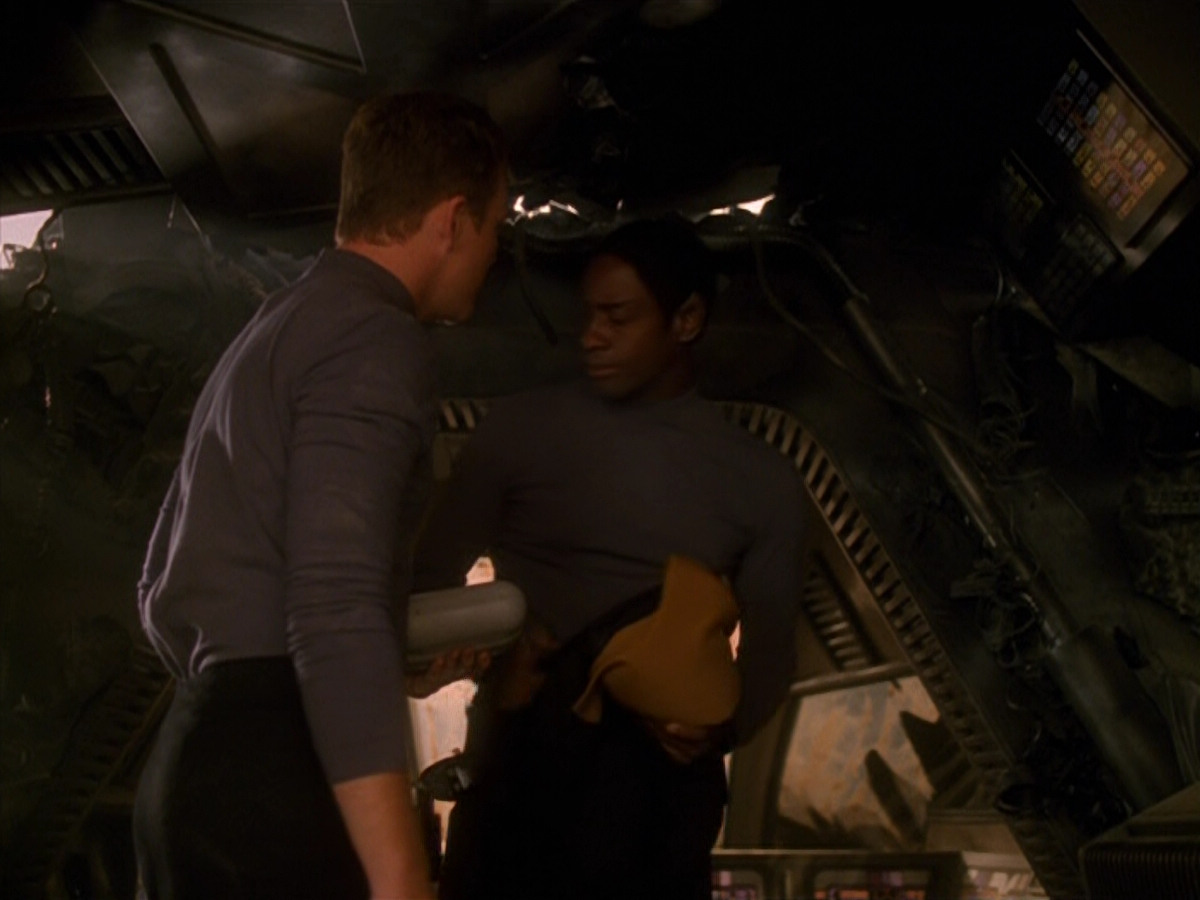 extant_StarTrek_VOY_5x13-Gravity_00956.jpg