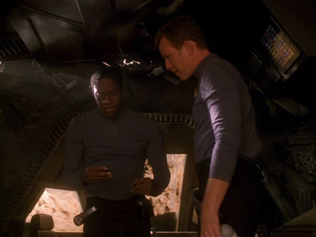 extant_StarTrek_VOY_5x13-Gravity_00967.jpg