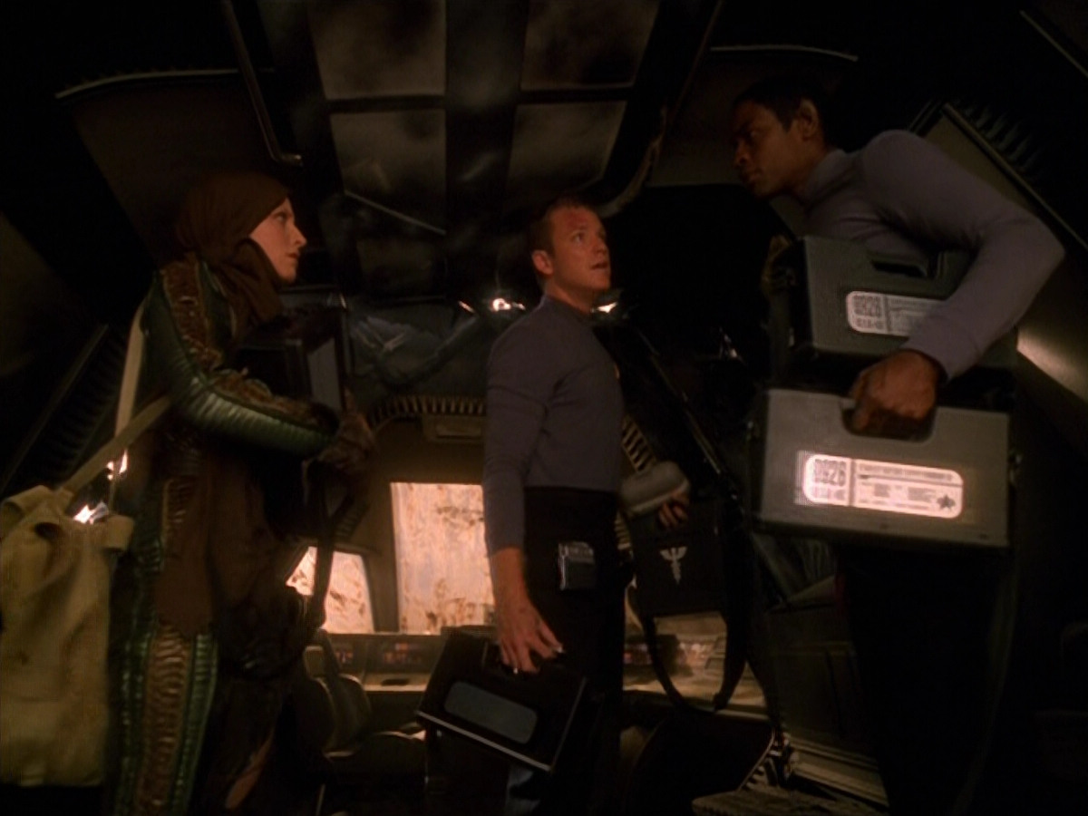extant_StarTrek_VOY_5x13-Gravity_01002.jpg