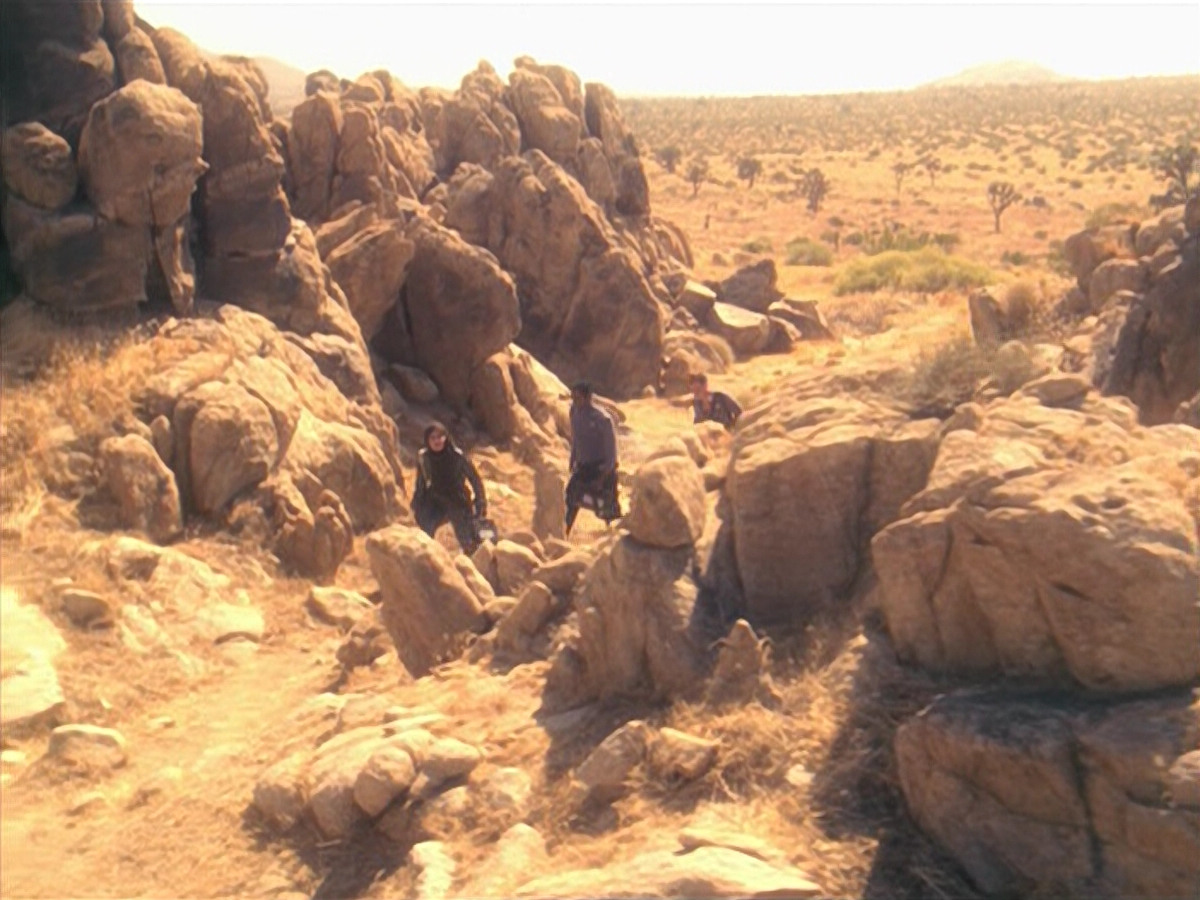 extant_StarTrek_VOY_5x13-Gravity_01035.jpg