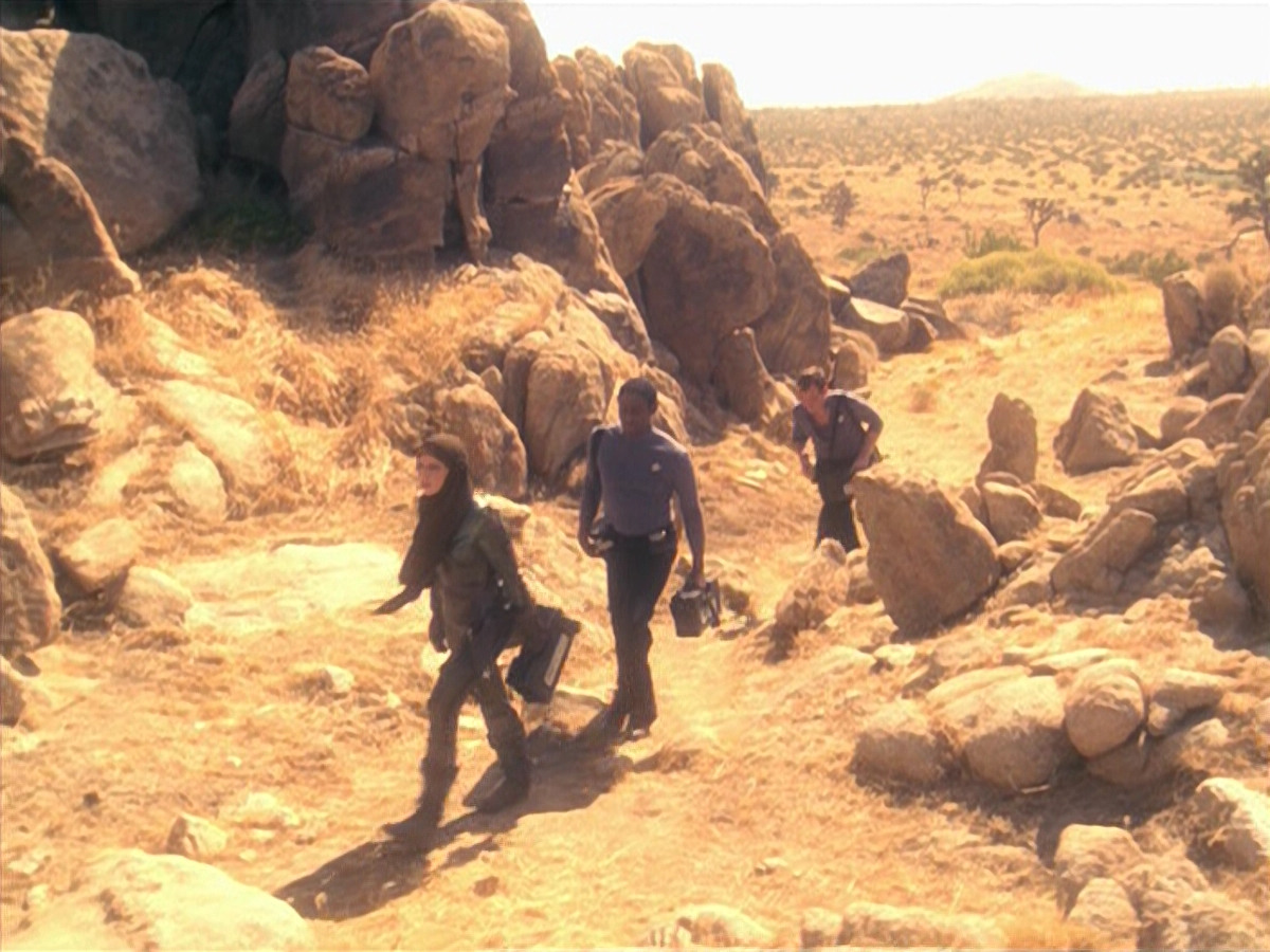extant_StarTrek_VOY_5x13-Gravity_01041.jpg