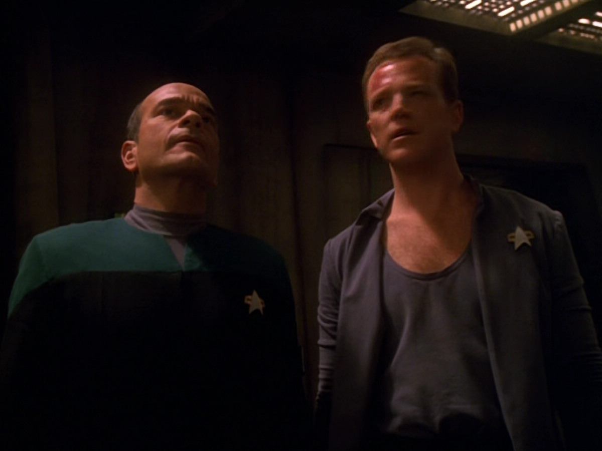 extant_StarTrek_VOY_5x13-Gravity_01196.jpg