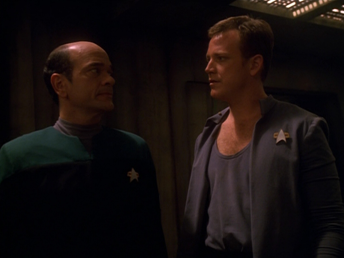 extant_StarTrek_VOY_5x13-Gravity_01253.jpg
