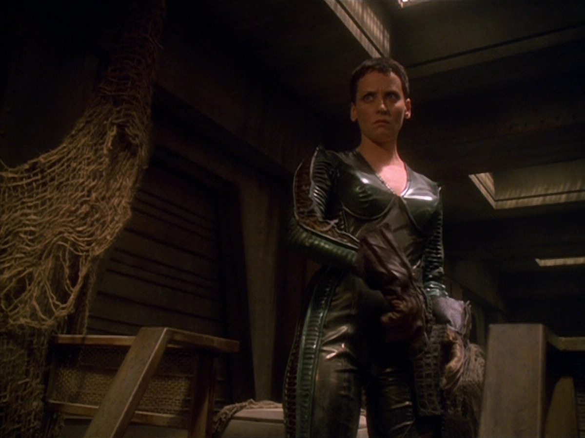 extant_StarTrek_VOY_5x13-Gravity_01257.jpg