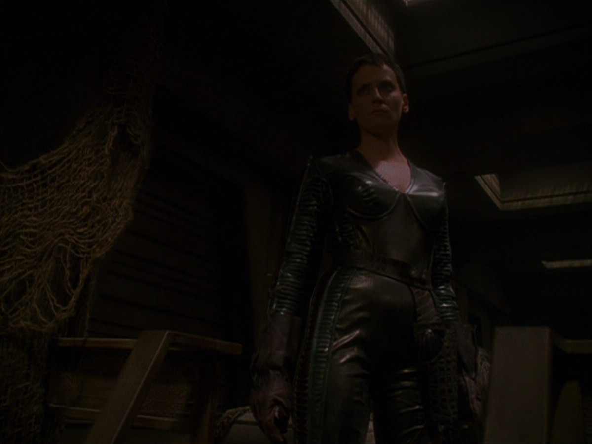 extant_StarTrek_VOY_5x13-Gravity_01261.jpg