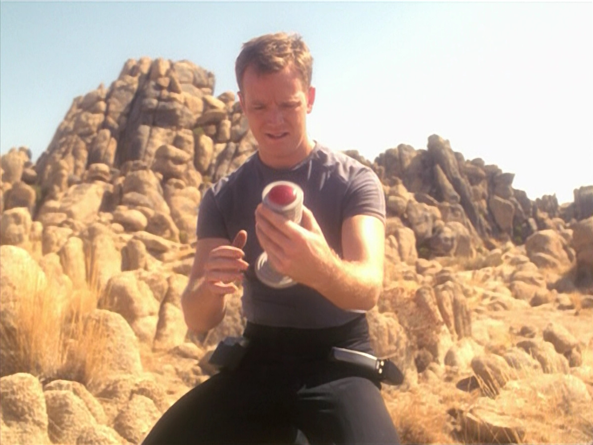extant_StarTrek_VOY_5x13-Gravity_01270.jpg