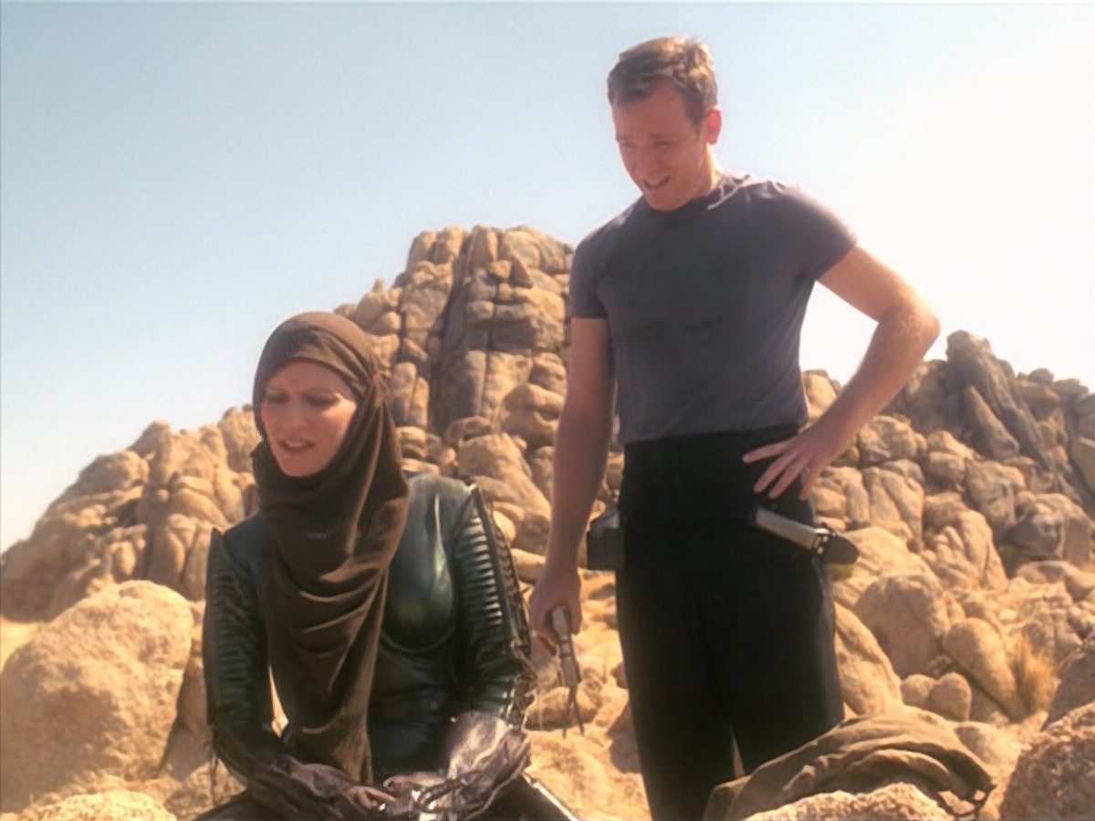 extant_StarTrek_VOY_5x13-Gravity_01304.jpg