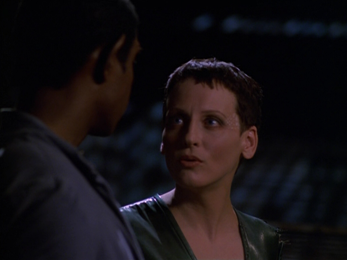 extant_StarTrek_VOY_5x13-Gravity_01458.jpg