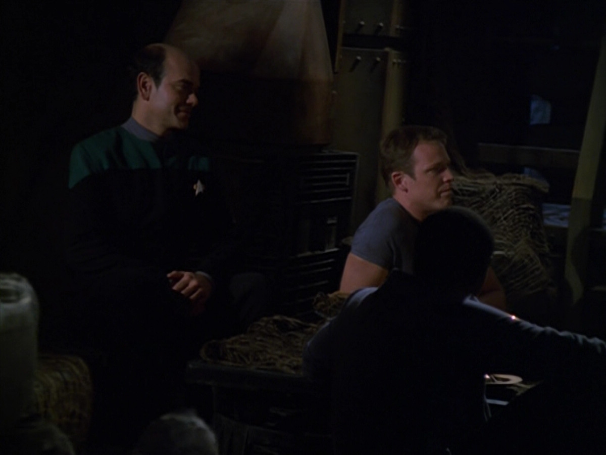 extant_StarTrek_VOY_5x13-Gravity_01470.jpg