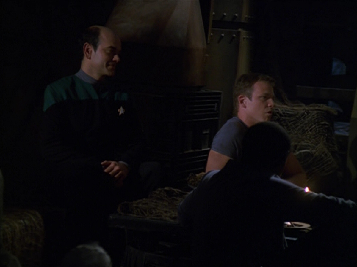 extant_StarTrek_VOY_5x13-Gravity_01471.jpg