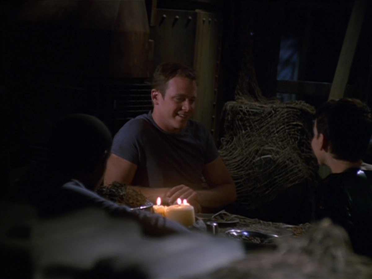 extant_StarTrek_VOY_5x13-Gravity_01480.jpg