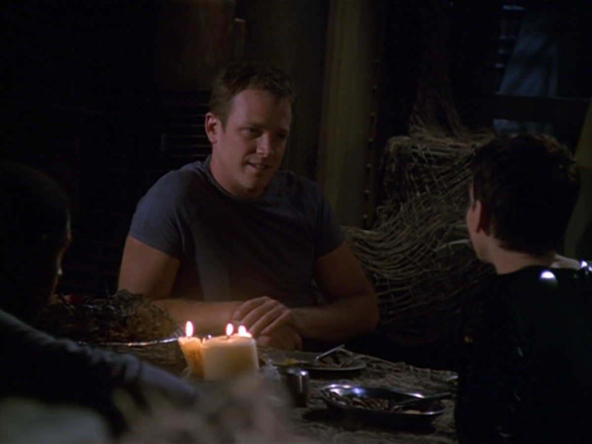 extant_StarTrek_VOY_5x13-Gravity_01484.jpg