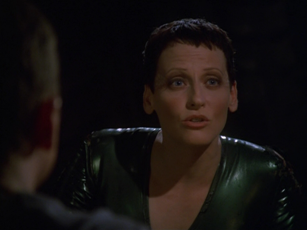 extant_StarTrek_VOY_5x13-Gravity_01498.jpg