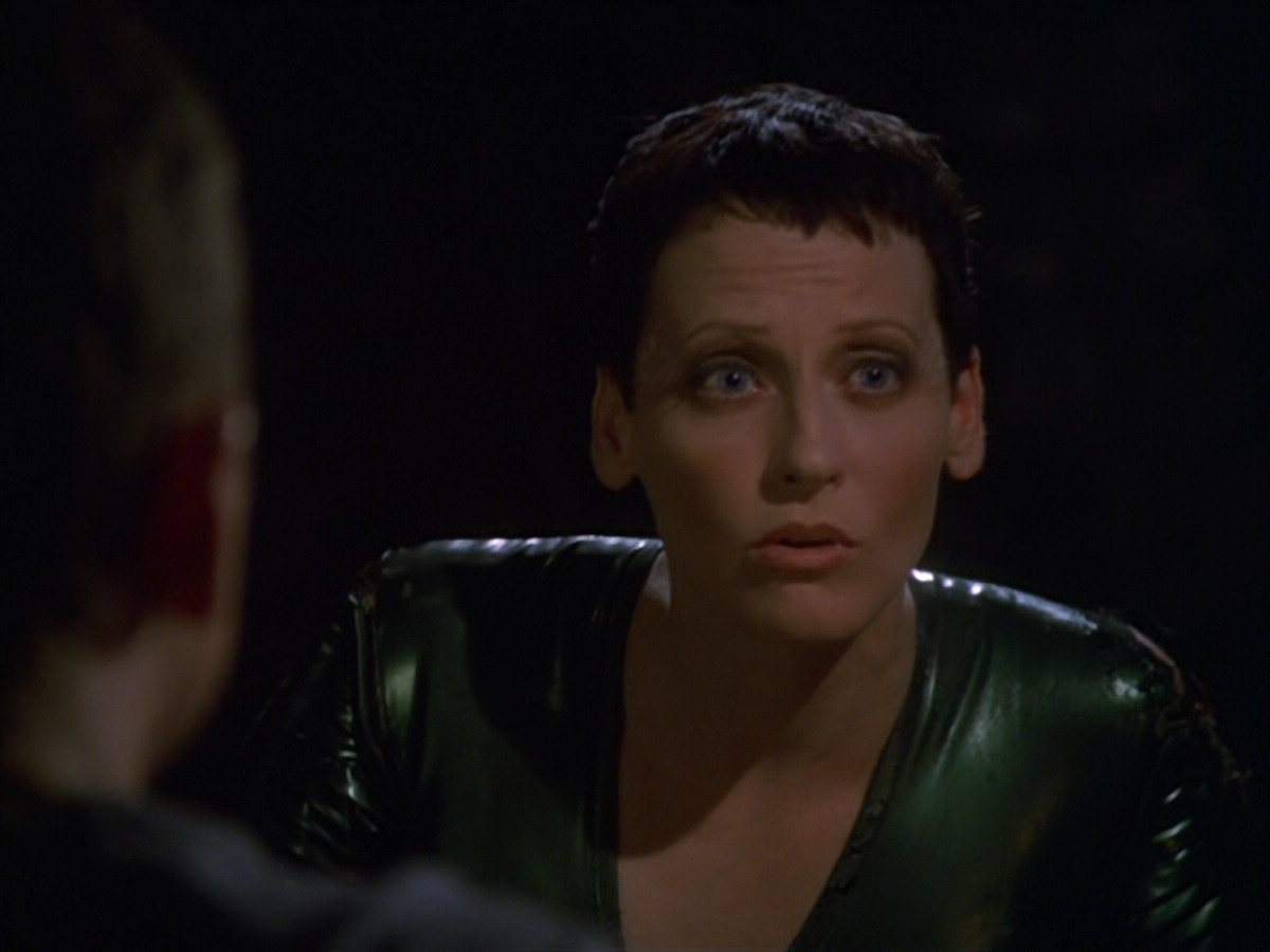 extant_StarTrek_VOY_5x13-Gravity_01499.jpg