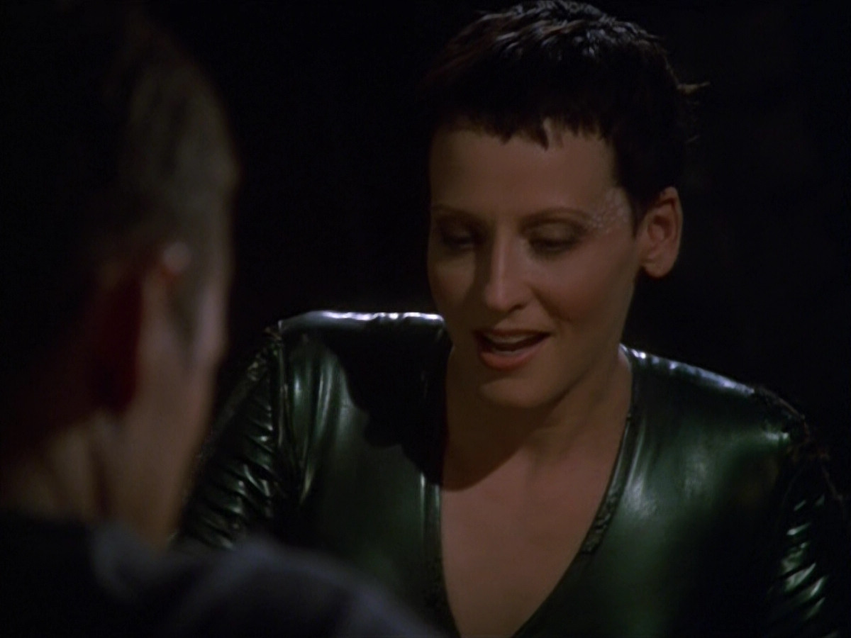 extant_StarTrek_VOY_5x13-Gravity_01517.jpg