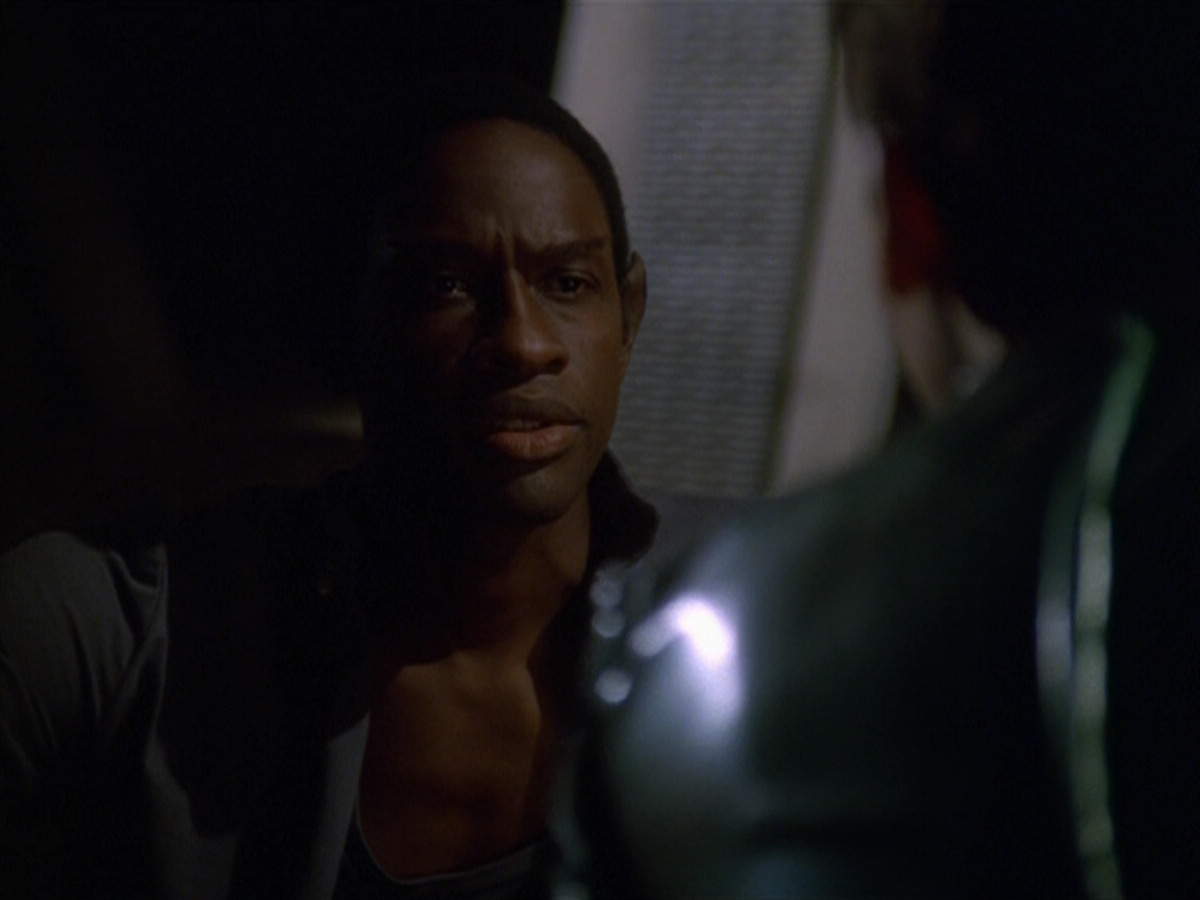 extant_StarTrek_VOY_5x13-Gravity_01528.jpg