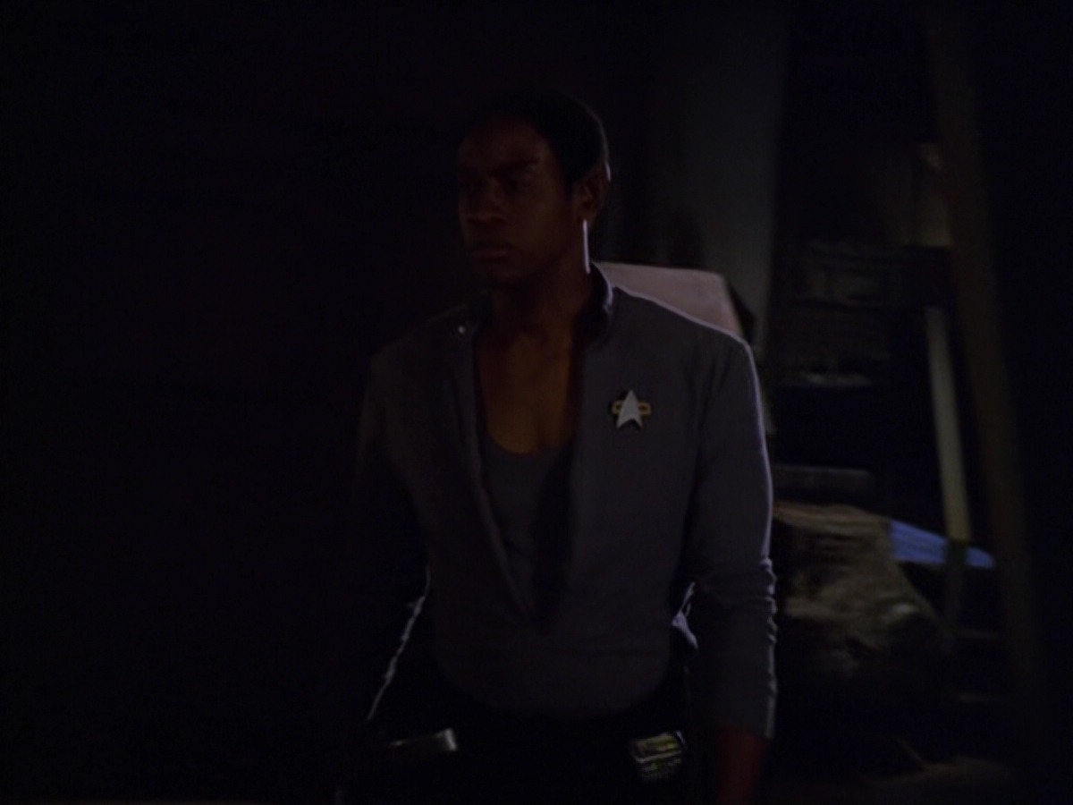 extant_StarTrek_VOY_5x13-Gravity_01560.jpg