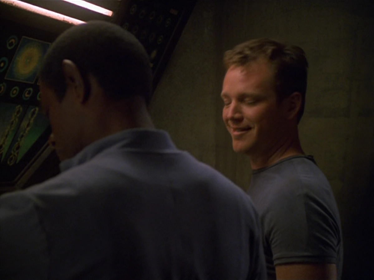extant_StarTrek_VOY_5x13-Gravity_01579.jpg
