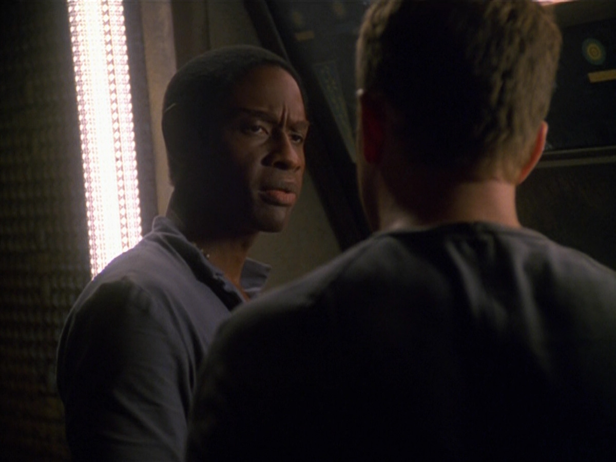 extant_StarTrek_VOY_5x13-Gravity_01589.jpg