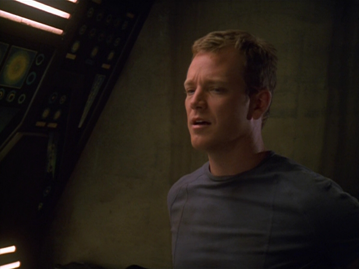 extant_StarTrek_VOY_5x13-Gravity_01619.jpg