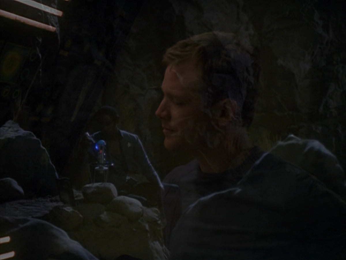 extant_StarTrek_VOY_5x13-Gravity_01622.jpg