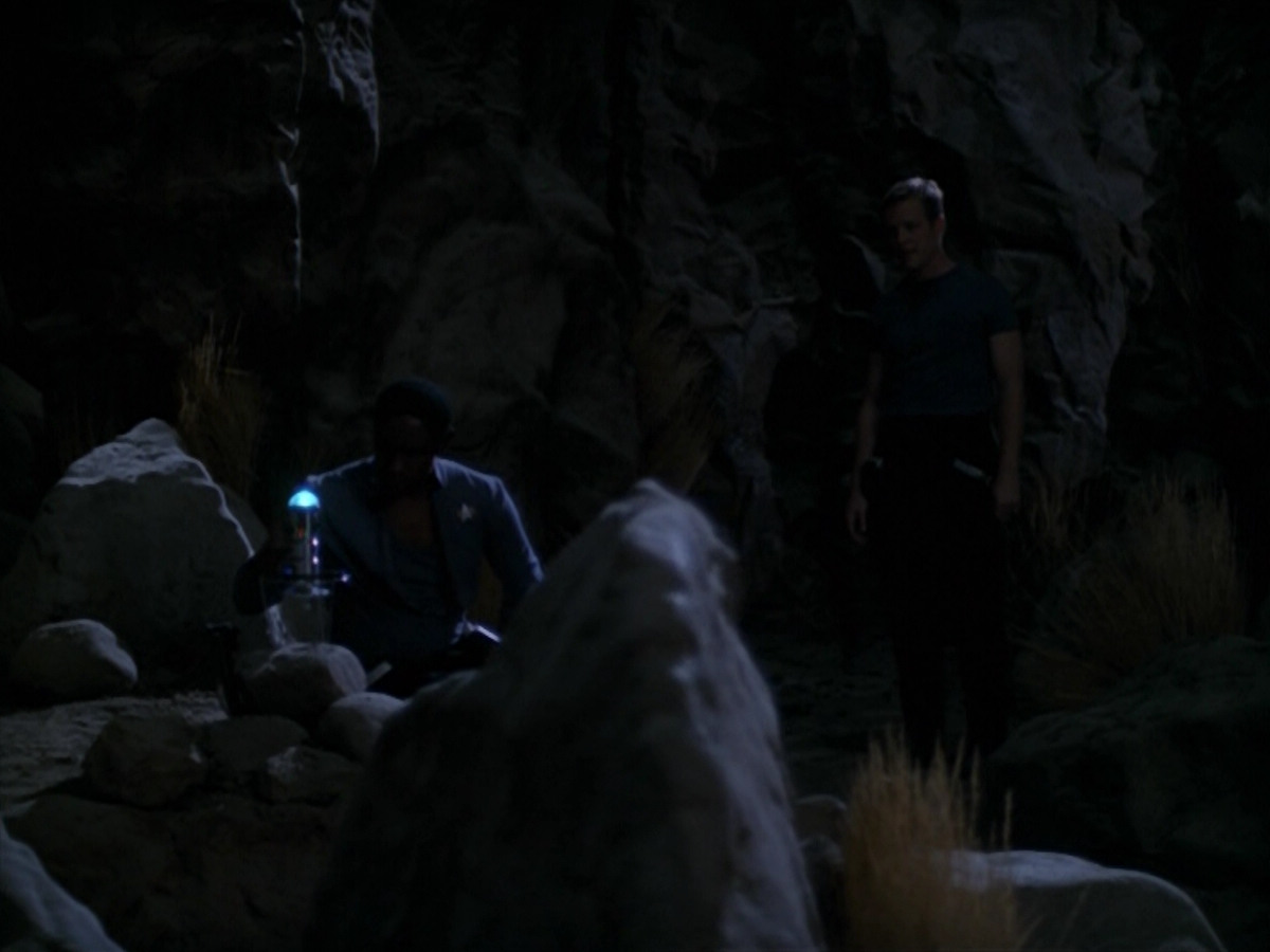 extant_StarTrek_VOY_5x13-Gravity_01651.jpg