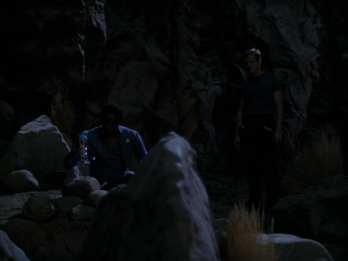 extant_StarTrek_VOY_5x13-Gravity_01652.jpg