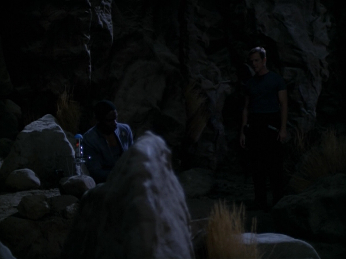 extant_StarTrek_VOY_5x13-Gravity_01656.jpg
