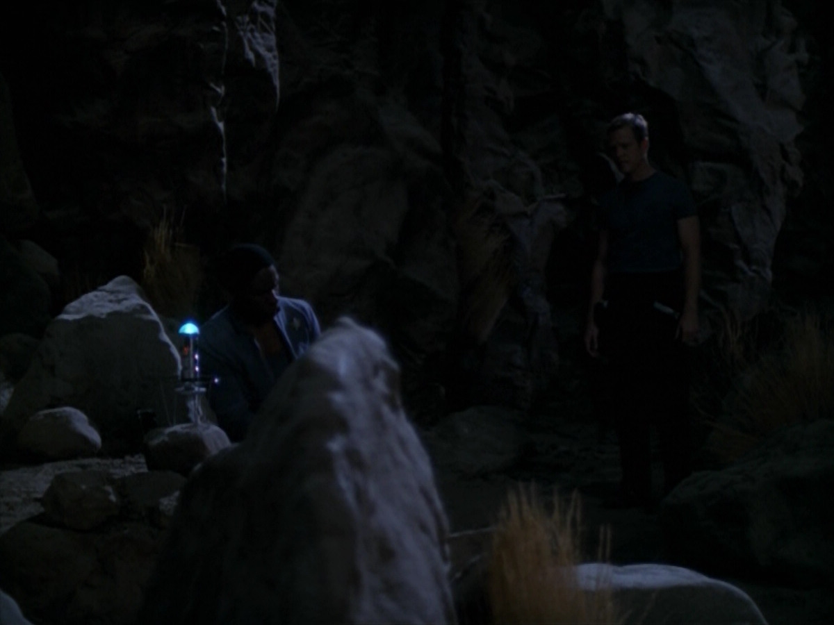 extant_StarTrek_VOY_5x13-Gravity_01657.jpg