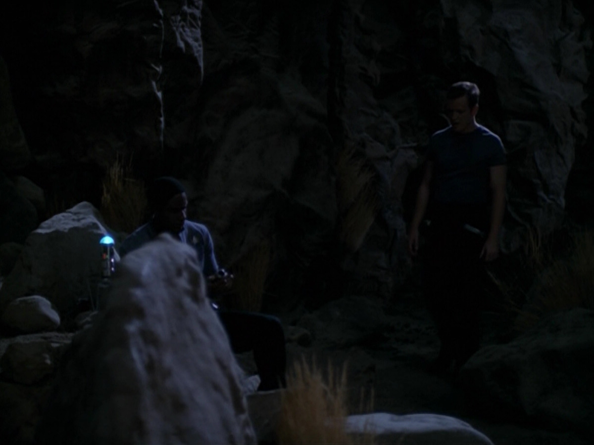 extant_StarTrek_VOY_5x13-Gravity_01663.jpg