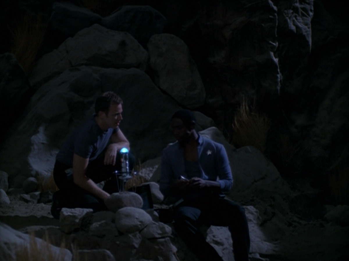 extant_StarTrek_VOY_5x13-Gravity_01705.jpg