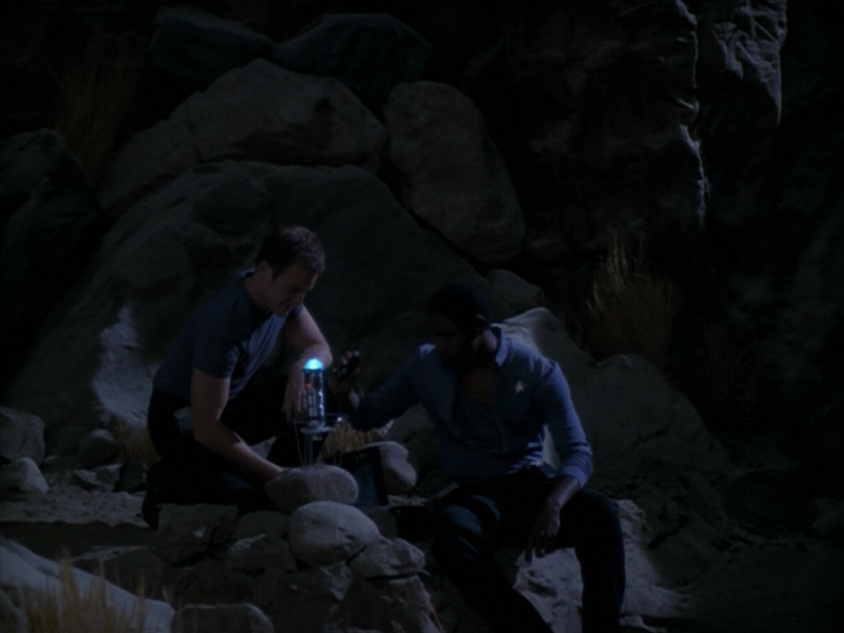 extant_StarTrek_VOY_5x13-Gravity_01707.jpg