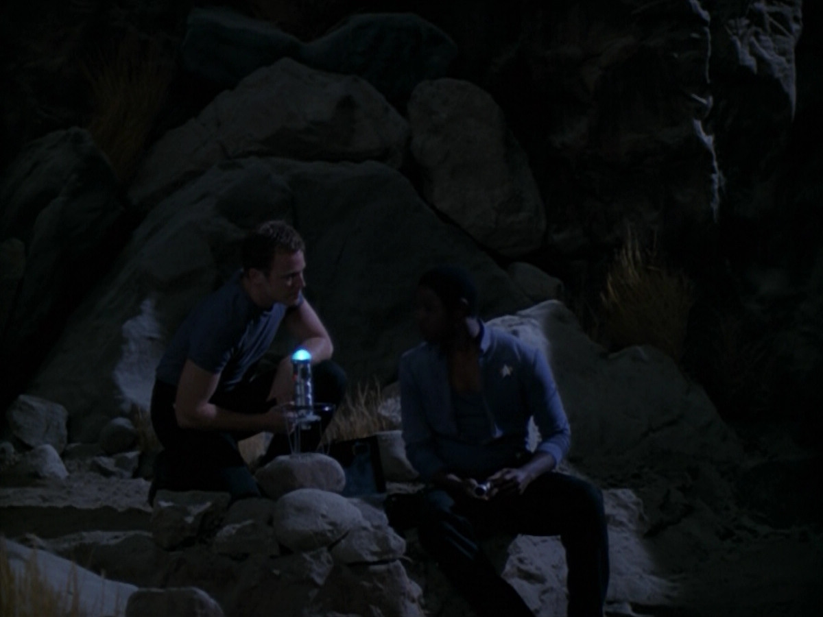extant_StarTrek_VOY_5x13-Gravity_01716.jpg