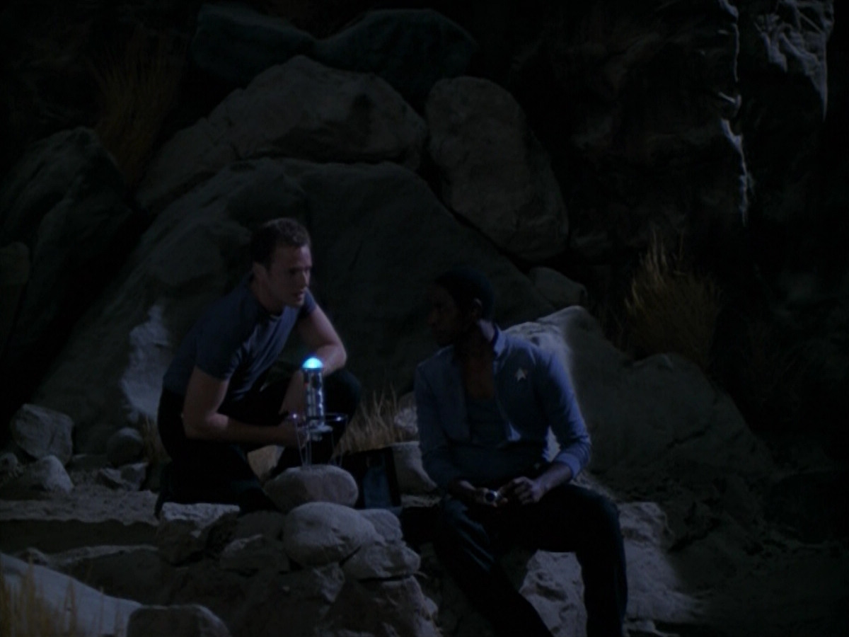 extant_StarTrek_VOY_5x13-Gravity_01718.jpg