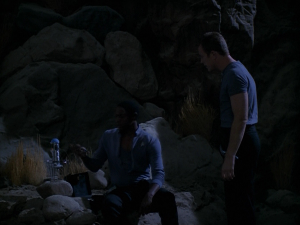 extant_StarTrek_VOY_5x13-Gravity_01737.jpg