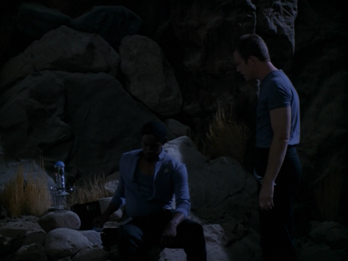extant_StarTrek_VOY_5x13-Gravity_01739.jpg