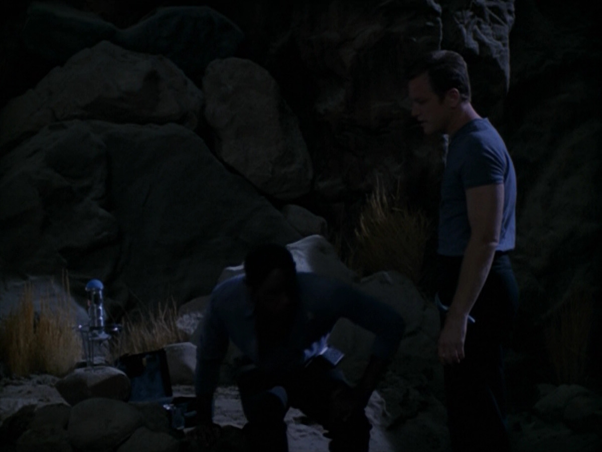 extant_StarTrek_VOY_5x13-Gravity_01741.jpg