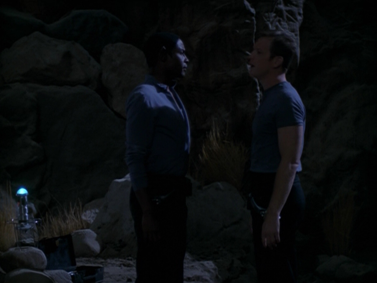 extant_StarTrek_VOY_5x13-Gravity_01748.jpg