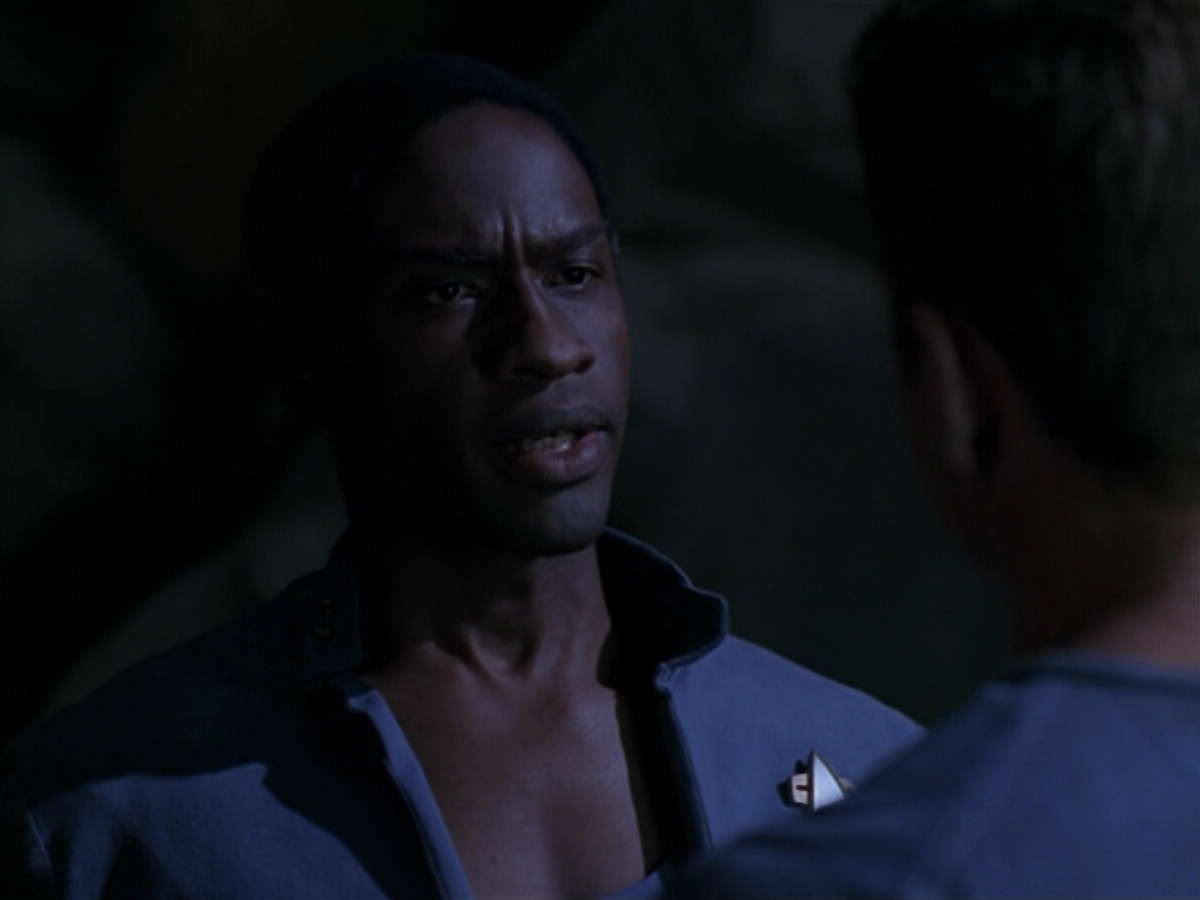 extant_StarTrek_VOY_5x13-Gravity_01771.jpg