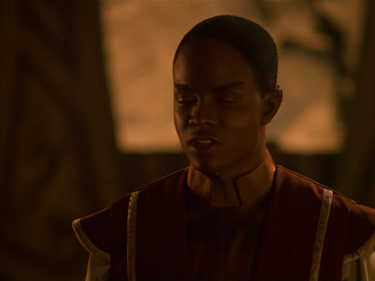 extant_StarTrek_VOY_5x13-Gravity_01850.jpg