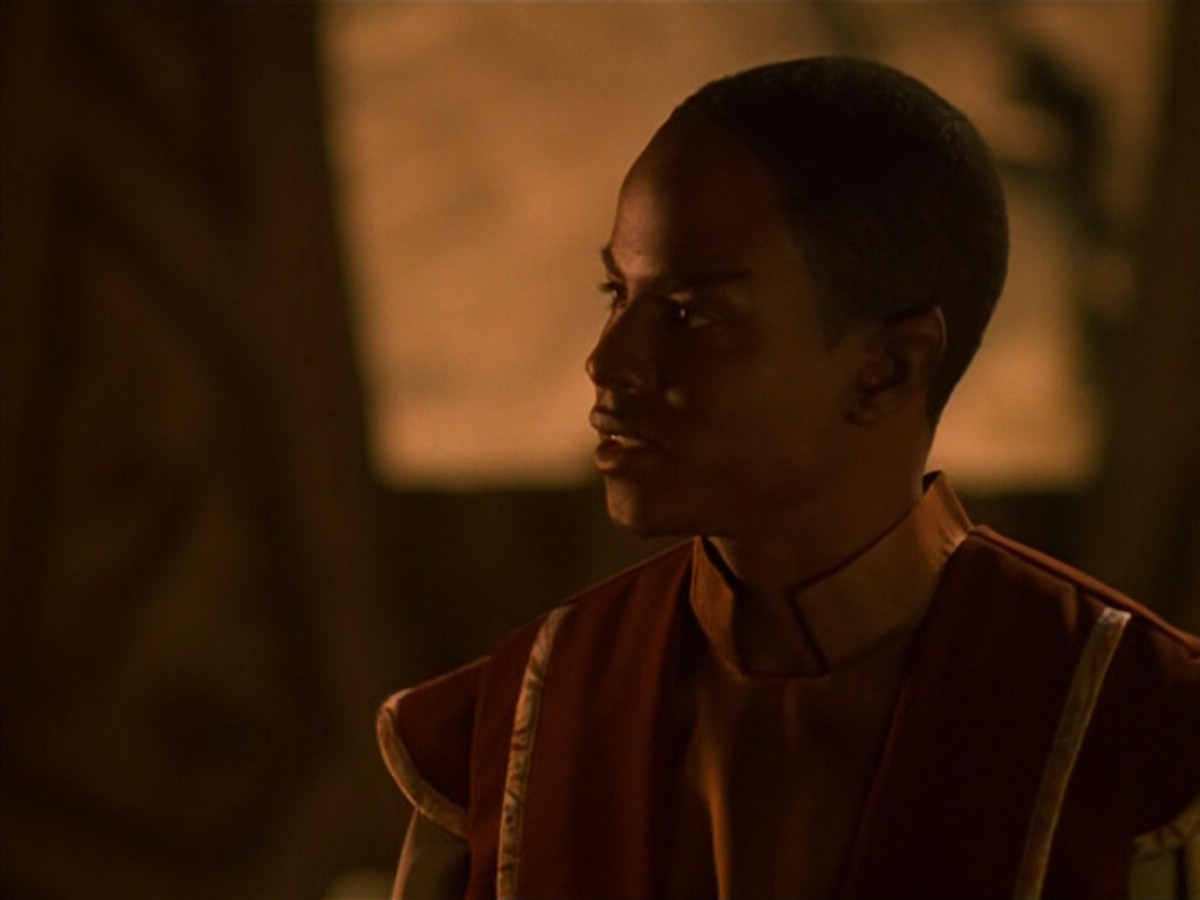 extant_StarTrek_VOY_5x13-Gravity_01883.jpg