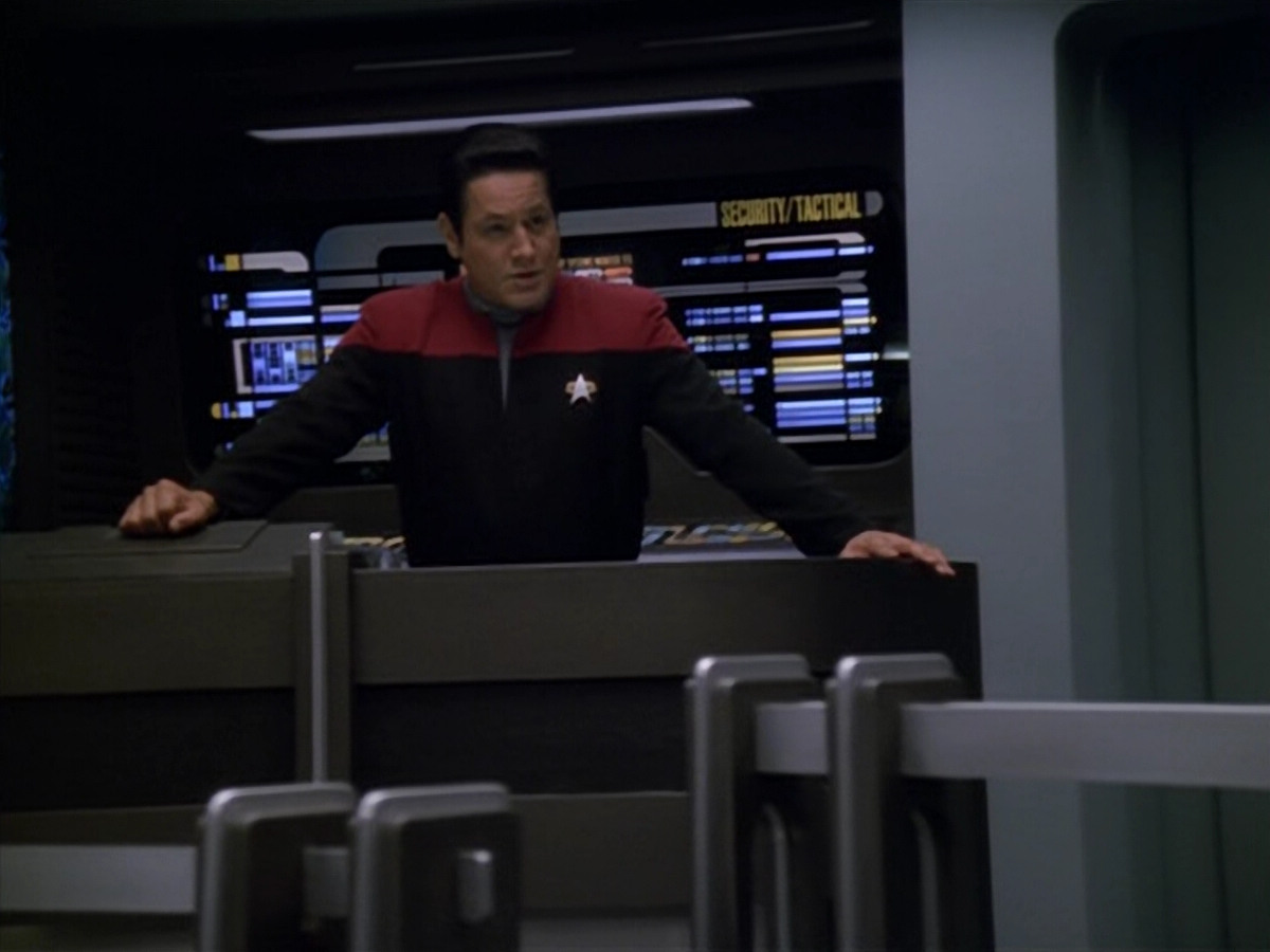 extant_StarTrek_VOY_5x13-Gravity_02017.jpg