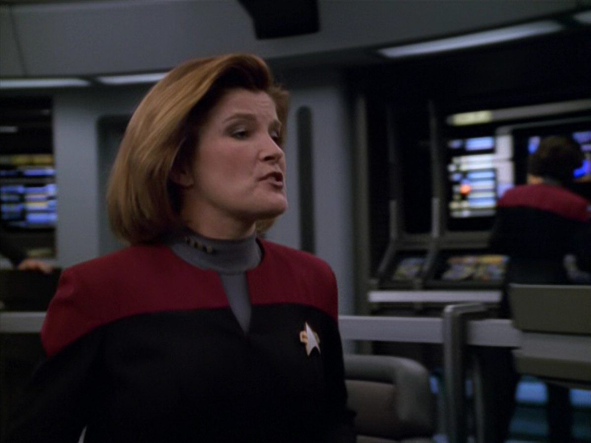 extant_StarTrek_VOY_5x13-Gravity_02023.jpg