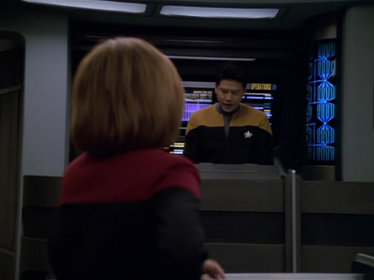 extant_StarTrek_VOY_5x13-Gravity_02028.jpg
