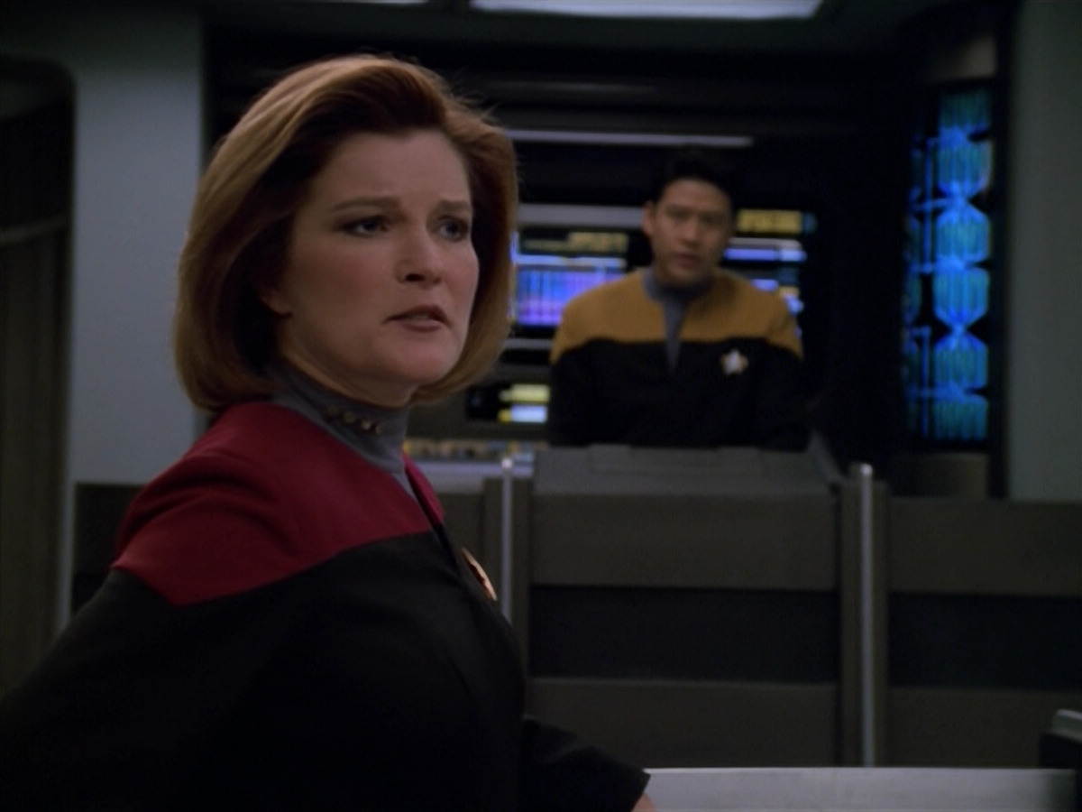 extant_StarTrek_VOY_5x13-Gravity_02032.jpg