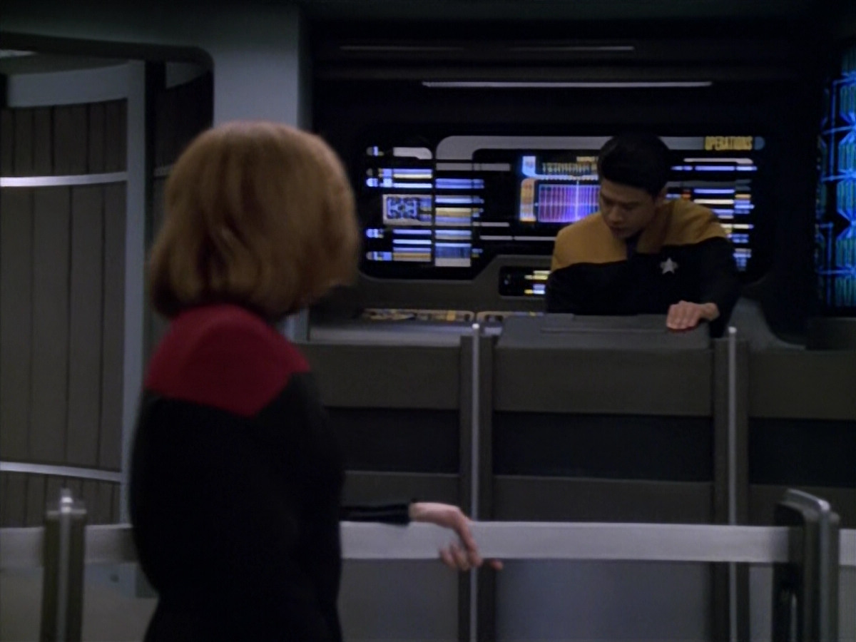 extant_StarTrek_VOY_5x13-Gravity_02043.jpg