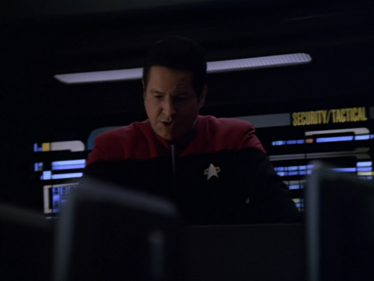 extant_StarTrek_VOY_5x13-Gravity_02067.jpg